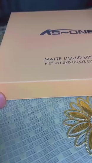 cosmetics
lipgloss
lipsticks
beauty cosmetics